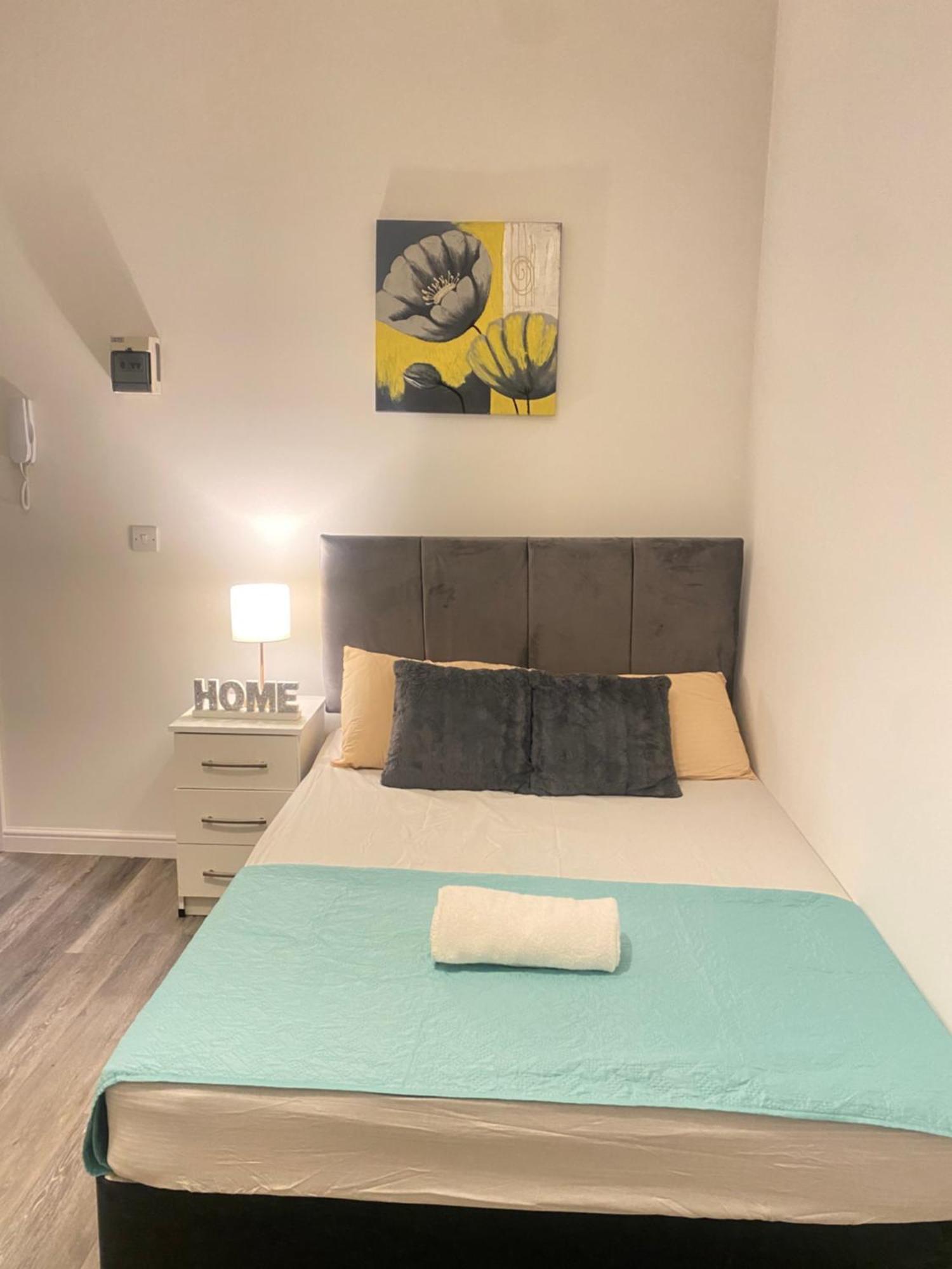 Homestay Sev House, Center Wakefield